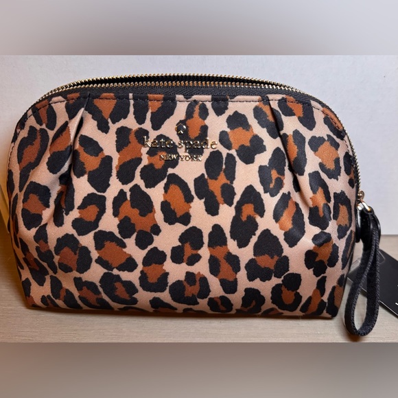 NWT Kate Spade New York Leopard Print Cosmetic bag - Picture 2 of 9